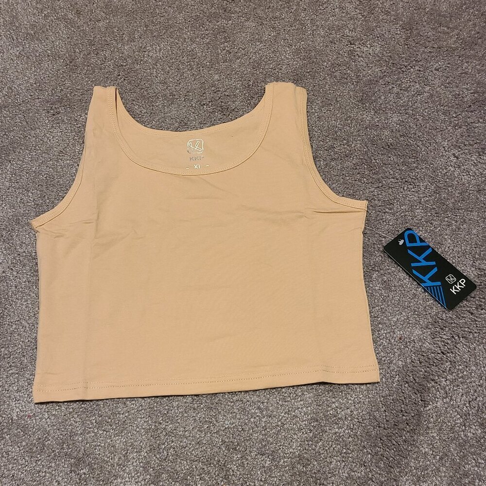 🥵 NWT crop tops stretchy contour tank top